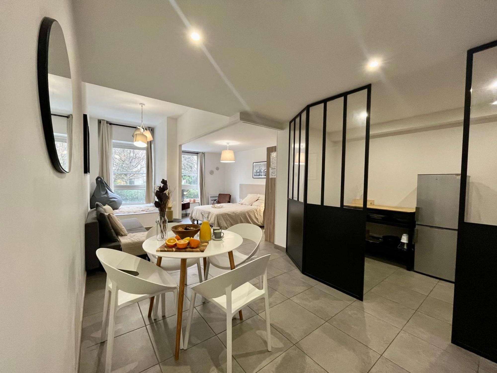 ליון Suite Danbury מראה חיצוני תמונה