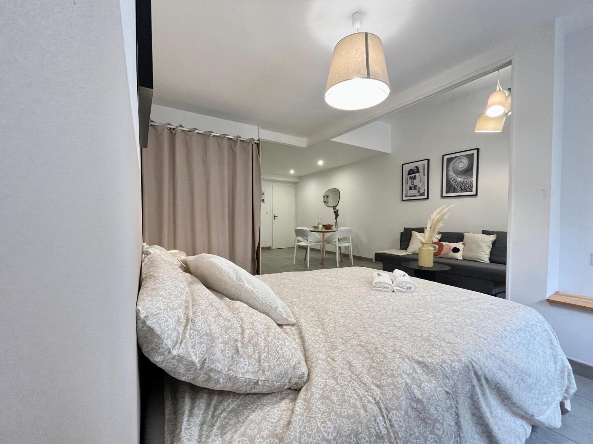 ליון Suite Danbury מראה חיצוני תמונה