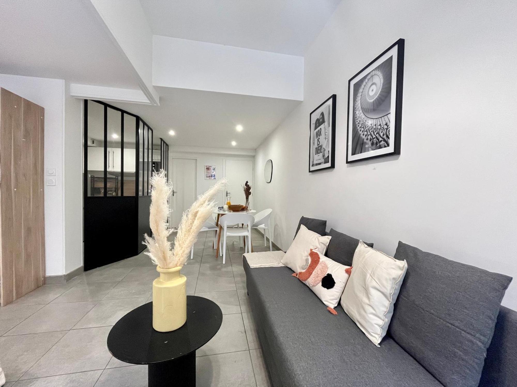 ליון Suite Danbury מראה חיצוני תמונה
