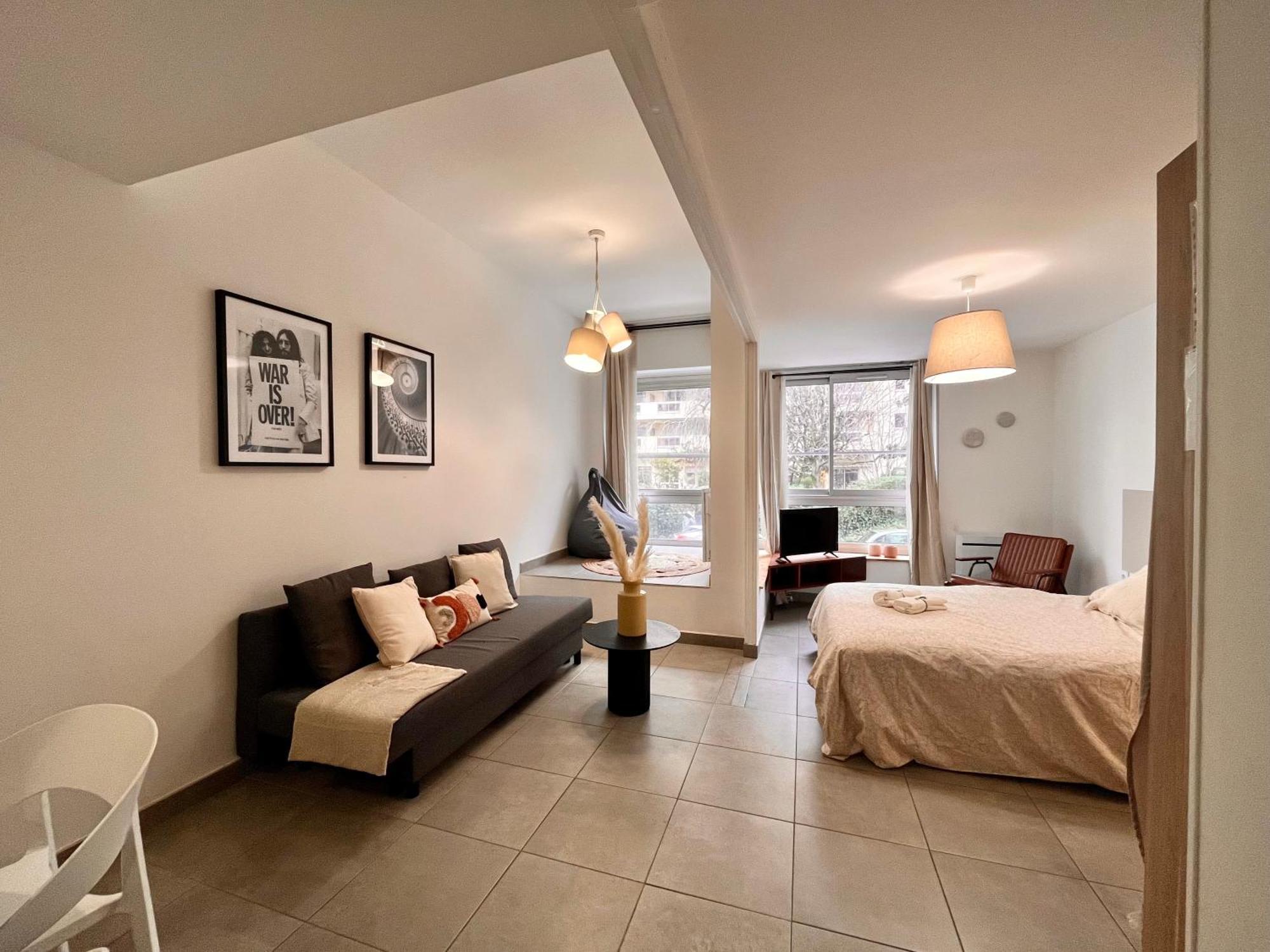 ליון Suite Danbury מראה חיצוני תמונה